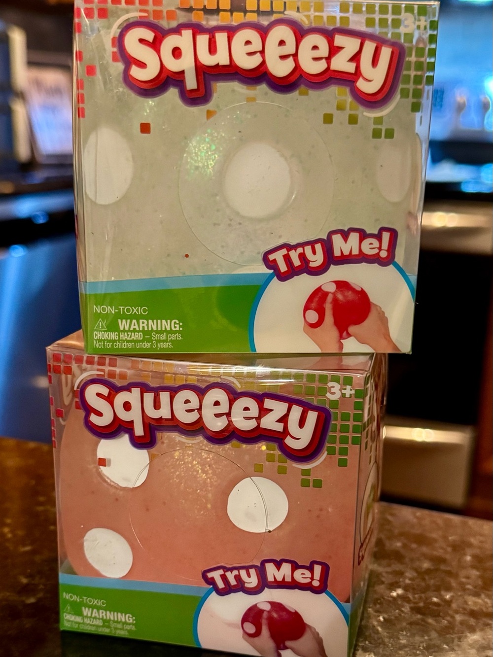 Squeezy Squishy Iridescent Dice